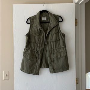 Old Navy cargo vest